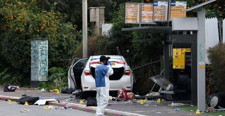 זירת הפיגוע ברעננה. צילום: גילי יערי, פלאש 90 הפיגוע ברעננה