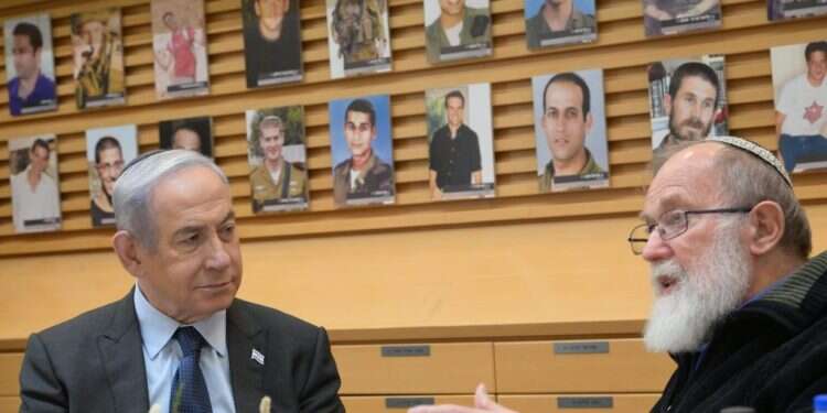 נתניהו במכינת עלי: "לא נשחרר אלפי מחבלים"