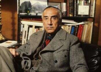 הספיק להיות סופר, טייס קרב, דיפלומט, נספח תרבות ובמאי קולנוע. רומן גארי יום לפני התאבדותו צילום: גטי אימג'ס