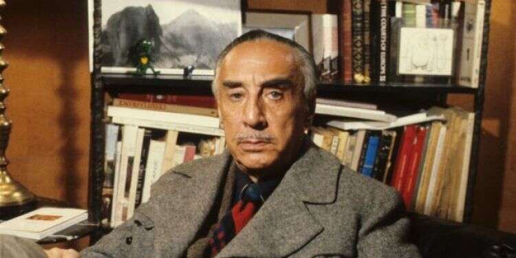 הספיק להיות סופר, טייס קרב, דיפלומט, נספח תרבות ובמאי קולנוע. רומן גארי יום לפני התאבדותו צילום: גטי אימג'ס