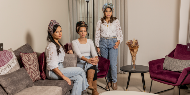 מימין: ירין סולטן, ליאורה יבניאל, רעיה טברסקי. צילום: נעמה שטרן