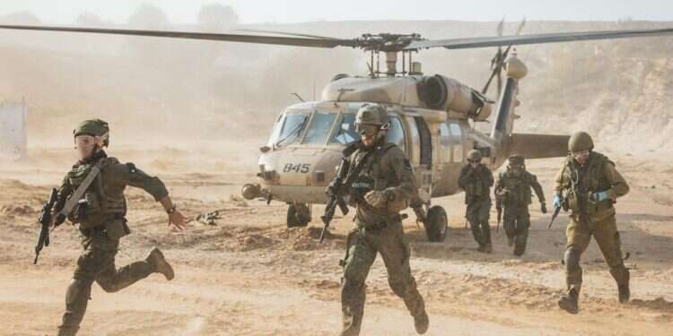 מסוק צה מסוק צה"לי סמוך לרצועת עזה