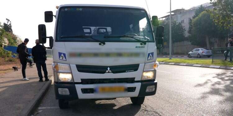 משאית למד לימוד נהיגה רישיון רשיונות טסט