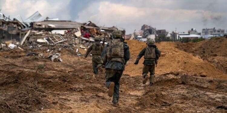 לוחמי צה"ל פועלים ברצועת עזה