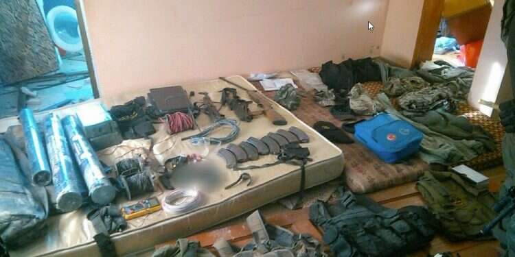 נשק טעון מתחת למיטת ילדים: זה מה שמצאו לוחמים בחאן יונס