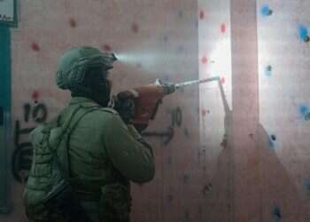 כוחות צה"ל ומג"ב הורסים את בתי המחבלים שביצעו את הפיגוע במחסום המנהרות