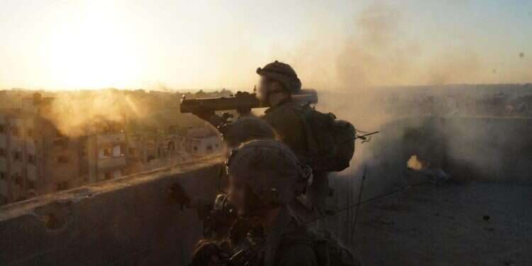 לוחמי חטיבת כפיר בחאן יונס. צילום: דובר צה לוחמי חטיבת כפיר בחאן יונס