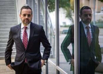 שר הבריאות אוריאל בוסו. צילום: אריק סולטן