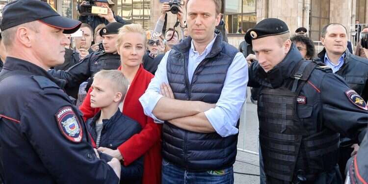 אלכסיי נבלני. צילום: איי.אף.פי לא רק אנטישמיות: אמירה מפתיעה של נשיא ברזיל מצביעה על הקשר לפוטין