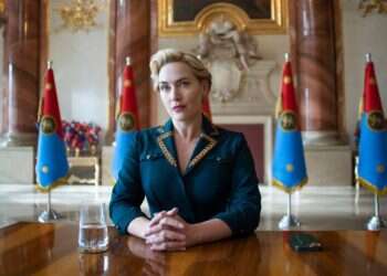 קייט וינסלט מככבת ב"משטר"