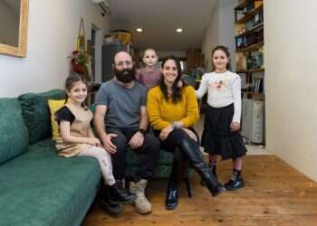 משפחת מיכאלשווילי, מבועים. צילום: לירון מולדובן