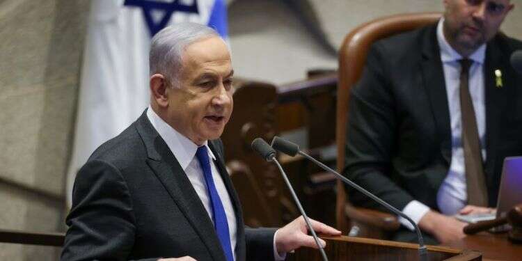 נתניהו בישיבת מליאת הכנסת על ההתנגדות למדינה פלסטינית. צילום: נועם מושקוביץ, דוברות הכנסת נתניהו במליאת הכנסת