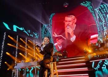 חוויה מוזיקלית רבת עוצמה לקהל אמיד מאוד. אברהם פריד על במת האסק. צילום: חיים טויטו