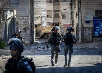 לוחמי מג"ב בשכונת עיסאוויה בירושלים. צילום: יהונתן זינדל, פלאש 90