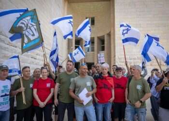 בג"ץ חוק הגיוס: שידור הדיון בבית המשפט בשירות החרדים בצבא