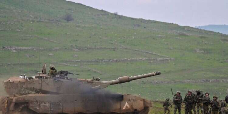 הסיכונים כבר נלקחו בחשבון. כוחות צה"ל ברמת הגולן, השבוע. צילום: מיכאל גלעדי, פלאש 90