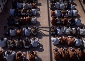 שנות המאסר נחשבות "ותק". אסירים מחבלי חמאס שהשתתפו בטבח ב־ 7 באוקטובר. צילום: חיים גולדברג, פלאש 90