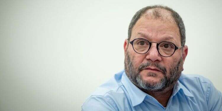 ח כתב אישום נגד עופר כסיף: תקיפת שוטר בנסיבות מחמירות