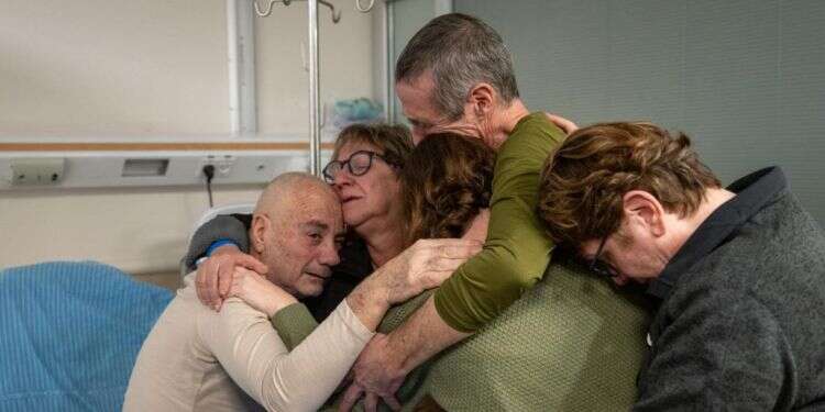 "יש כאלה שחיים מתים. כאילו הוקפאו בזמן ובמקום בעזה, ולא חזרו"