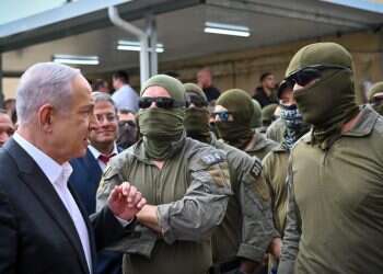 נתניהו עם לוחמי הימ "הפער בין ניצחון לאסון הוא מילימטר": נתניהו נפגש עם מחלצי החטופים