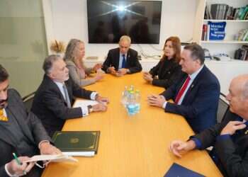 שר החוץ ישראל כ כ"ץ לשגריר ברזיל ביד ושם: דברי הנשיא – מתקפה אנטישמית חמורה