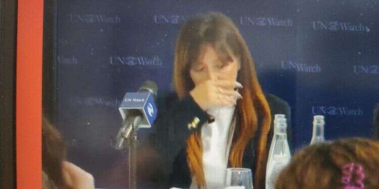 איילת סמרנו בוועידה בז'נבה. צילום מסך זעקת האם השכולה בז'נבה: "האם גופת בני בידי האו"ם?"