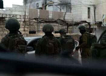 הכוחות במהלך פעילות מבצעית בבית אומר. צילום: דובר צה"ל