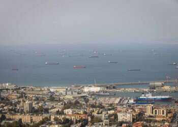 אזעקות במפרץ חיפה: דיווח על יירוט באזור קרית אתא