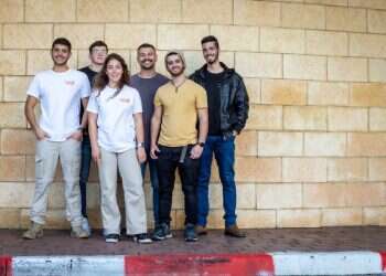 צעירים משתי המכינות. צילום: אריק סולטן