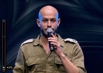 לא הייתה לו בכלל שאלה. שאולי במדים ב"הכוכב הבא". צילום מסך