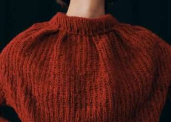 סוודר משיער אדם? יש דבר כזה, וזה אפילו אופנתי