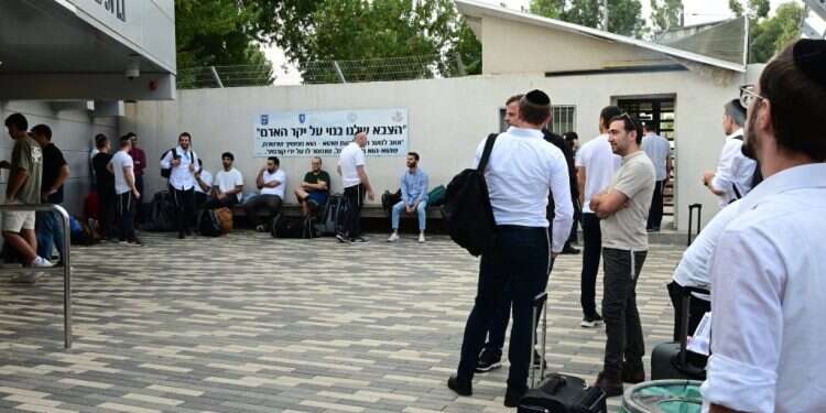 גיוס חרדים במהלך המלחמה, אוקטובר 2023. צילום: יוסי זליגר