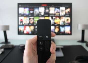 טלוויזיה ערוצים שלט שלטים קולנוע סרטים סדרות סדרה סרט