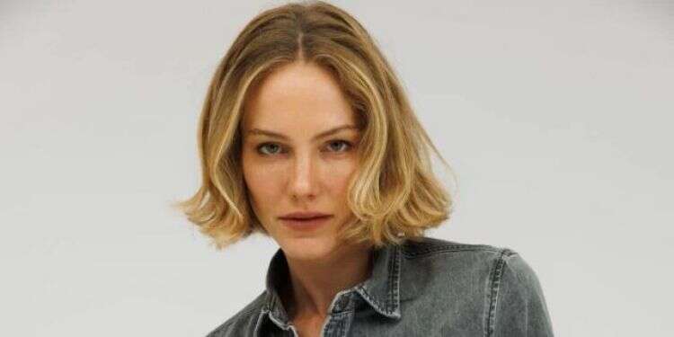 חולצת ג'ינס. צילום: יח חולצת ג'ינס