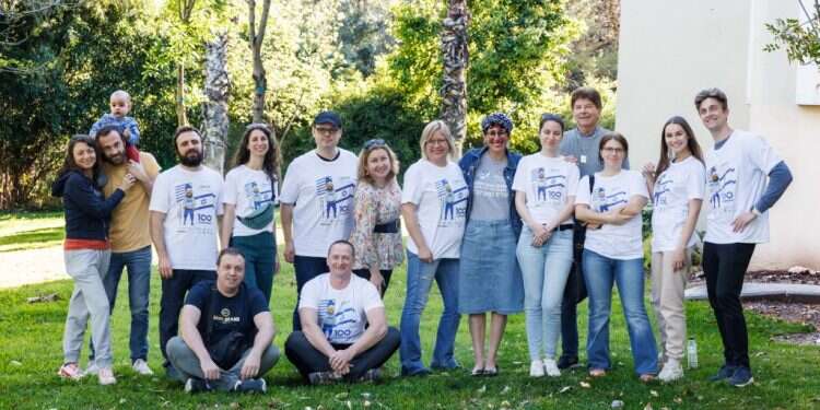 "לא היה קל לעלות לישראל, אבל זאת הייתה ההחלטה הכי טובה שקיבלתי בחיים". משתתפי "שישי שבת ישראלי". צילום: אנצ'ו גוש ג'יני