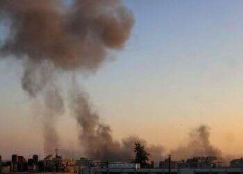 הפצצות צה הפלסטינים טוענים: צה"ל פתח במבצע ברפיח