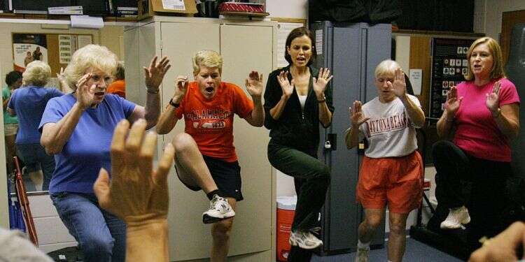 צילום: Daytona Beach News Journal, Pam Lockeby, AP עסק משתלם: פעילות גופנית הופכת אותנו לעובדים טובים יותר