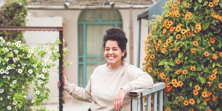 ערוכה לכל מצב עם אף אדום. חן גודיס. צילום: אביטל הירש  ערוכה לכל מצב עם אף אדום. חן גודיס