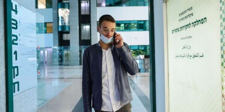 "התייחסו אלי כמו אל רוצח": הורשעו שוטרים שתקפו חרדי