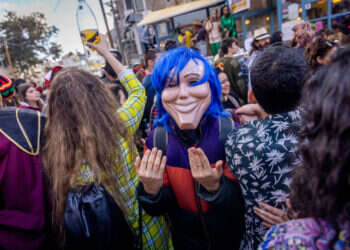 חג פורים בירושלים. צילום: אריק מרמור - פלאש 90 חג פורים בירושלים. צילום: אריק מרמור - פלאש 90