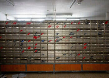 חייב אדם לראות את עצמו: מחשבות מביקור בניר עוז