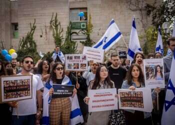 "המעשה הנכון": מאות סטודנטים קראו להדחת הפרופ' מהאוניברסיטה העברית