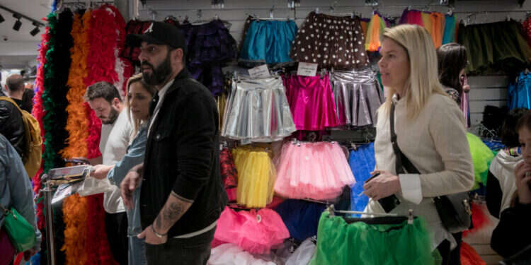 תחפושות בחג פורים. צילום: מרים אלסטר - פלאש 90 תחפושות בחג פורים