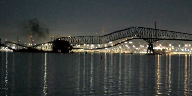 קריסת הגשר בבולטימור. צילום: מתוך הרשתות החברתיות, על פי סעיף 27א לחוק זכויות יוצרים קריסת הגשר בבולטימור