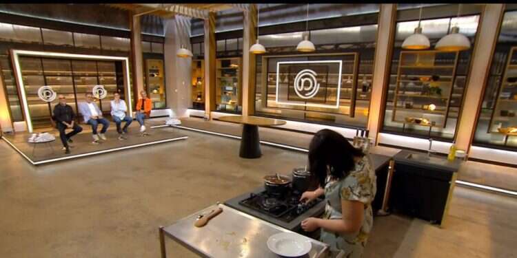 מאסטר שף. צילום מסך קשת 12 מאסטר שף נכשלת במקום בו הצליחה הכוכב הבא