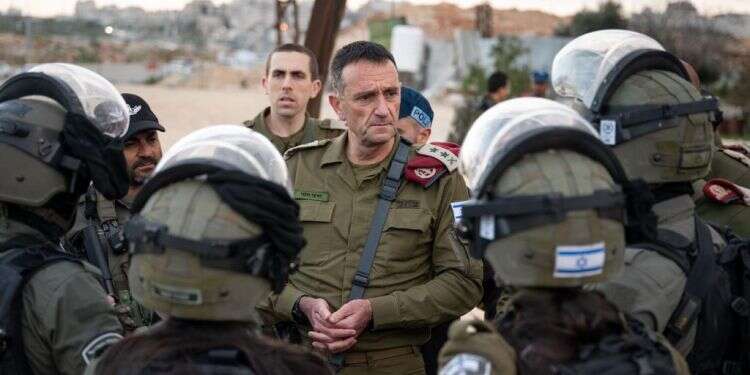 הרמטכ הרמטכ"ל על חודש הרמדאן: "אנחנו במלחמה רב-זירתית"