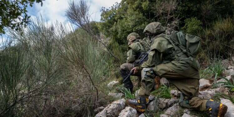 לוחמי צה נערכים למלחמה: צה"ל מקים חטיבה מרחבית חדשה בצפון