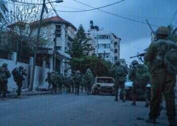 כוחות צה חיסול מחבלים ובכירים: יממה שנייה למבצע צה"ל בבית החולים שיפא