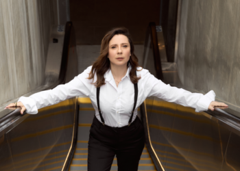 "אני בן אדם דרמטי בטירוף, הכי עצובה בסביבה"