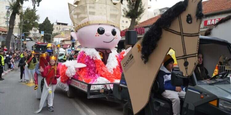 לכל דבר יש עת וחפץ. העדלאידע בירושלים, השבוע. צילום: דוברות עיריית ירושלים